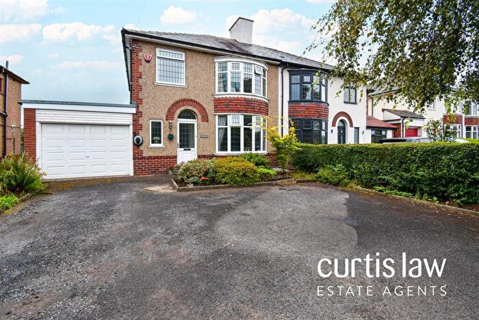 3 Bedroom Semi-Detached House For Sale In Preston New Road, Mellor Brook, BB2