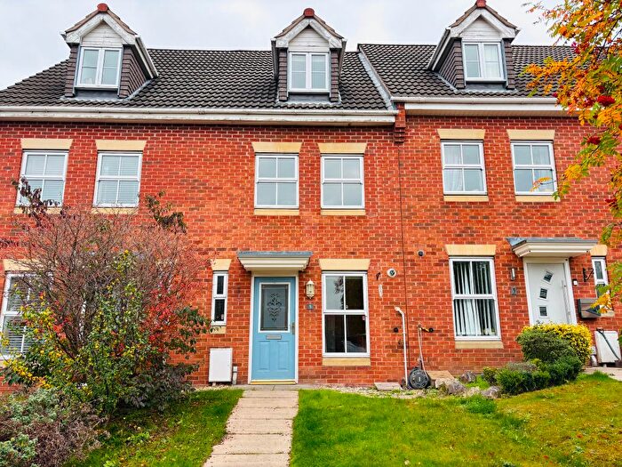 3 Bedroom Terraced House For Sale In Ensor Close, Swadlincote, DE11