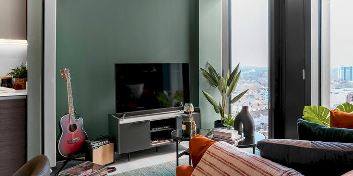 Studio To Rent In Broad Street, Birmingham, B15