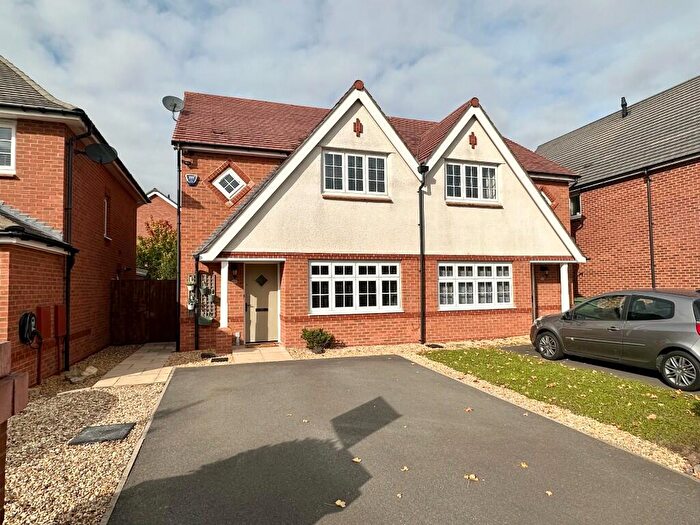 3 Bedroom Semi-Detached House To Rent In Alanbrooke Road, Saighton, Chester, CH3