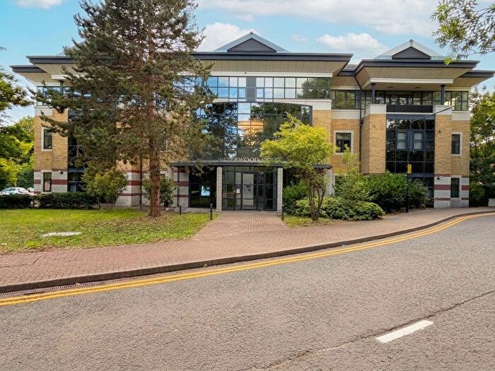 1 Bedroom Flat To Rent In Frayswater Place, Waterwood House, UB8