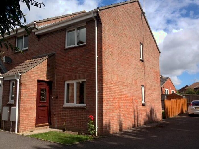 2 Bedroom End Of Terrace House To Rent In Buckingham Way, Dorchester, DT1