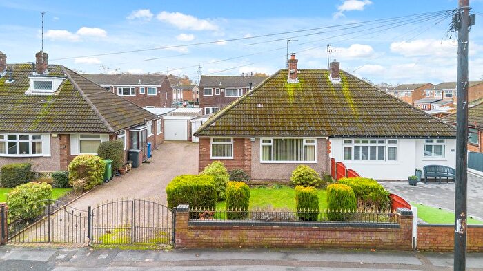 2 Bedroom Semi-Detached Bungalow For Sale In Longbarn Lane, Woolston, WA1