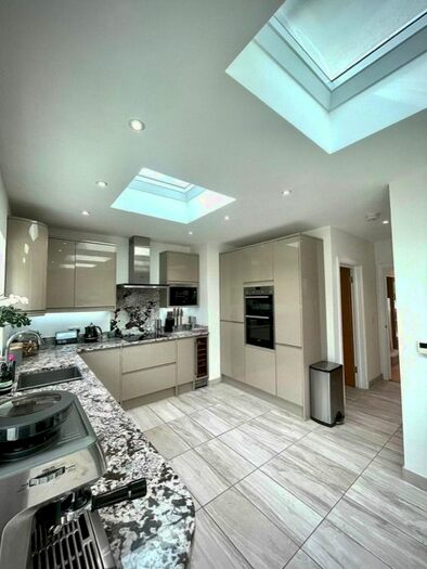 3 Bedroom Semi-Detached House To Rent In Southgate Road, Potters Bar, EN6