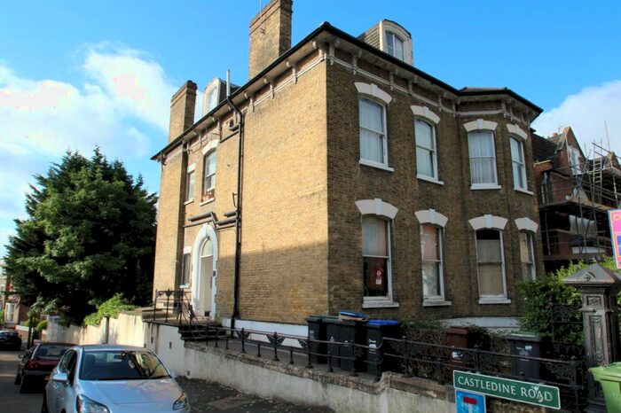 Studio To Rent In Anerley Park, London, SE20