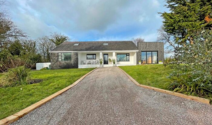 5 Bedroom Bungalow For Sale In Penysarn, Amlwch, Isle Of Anglesey, LL69