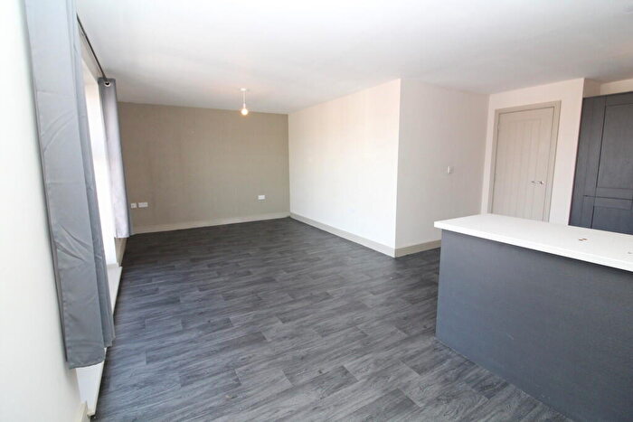 2 Bedroom Apartment To Rent In Avery Gardens, Darlington, DL1