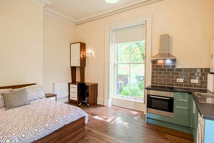 Studio To Rent In Clarendon Road, Leeds, LS2