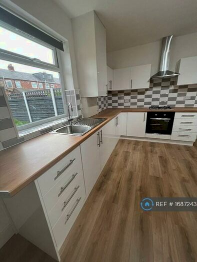 3 Bedroom Terraced House To Rent In Mount Pleasant Road, Denton, Manchester, M34