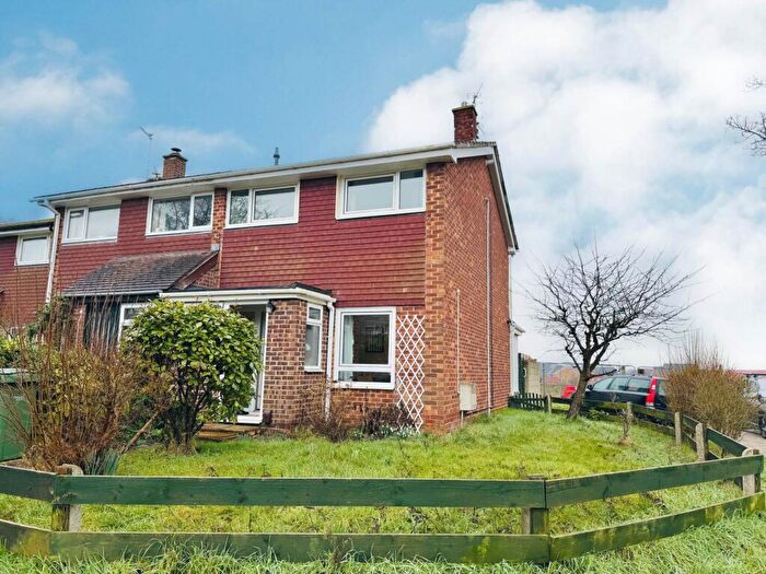 3 Bedroom Semi-Detached House To Rent In Queens Avenue, Wallingford, OX10