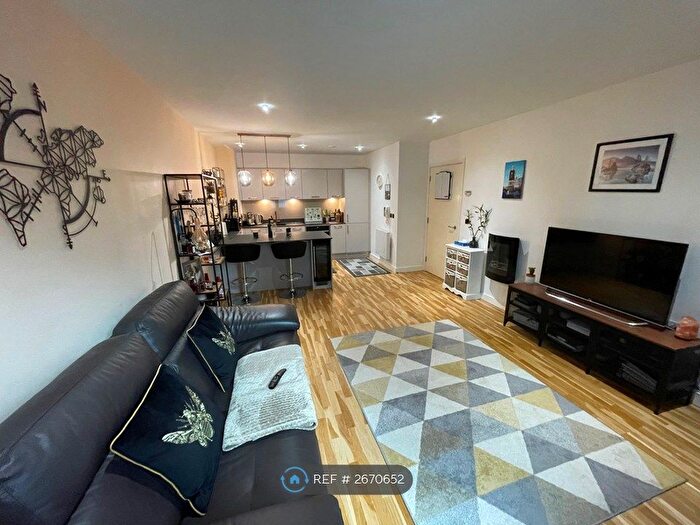 1 Bedroom Flat To Rent In The Hub, Manchester, M1