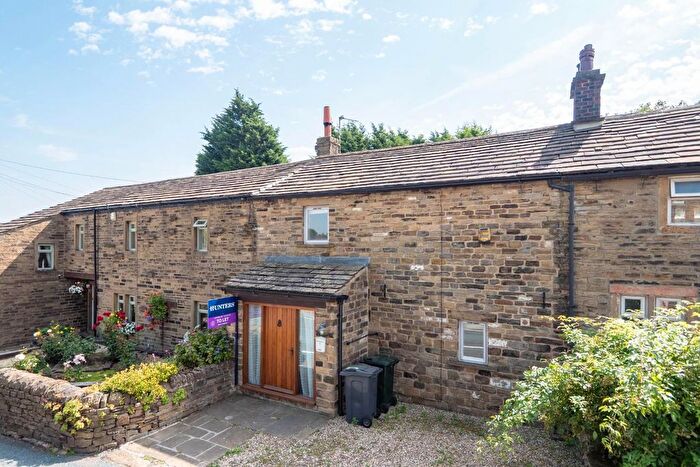 2 Bedroom Terraced House To Rent In Tong Lane, Tong Village, Tong, BD4