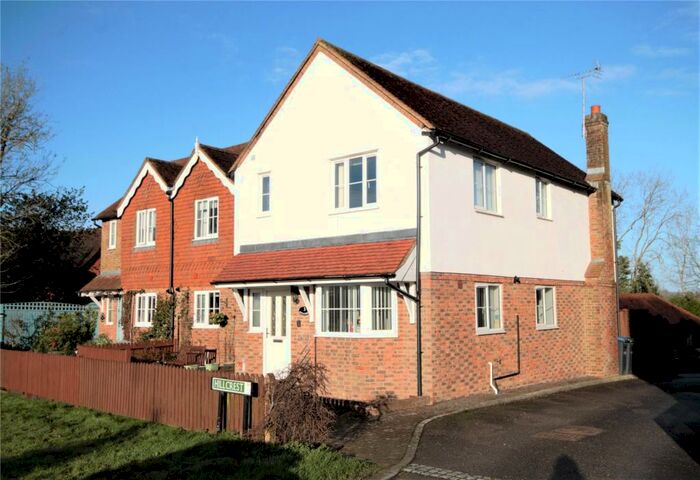 3 Bedroom Cottage To Rent In Hillcrest, The Green, RH17