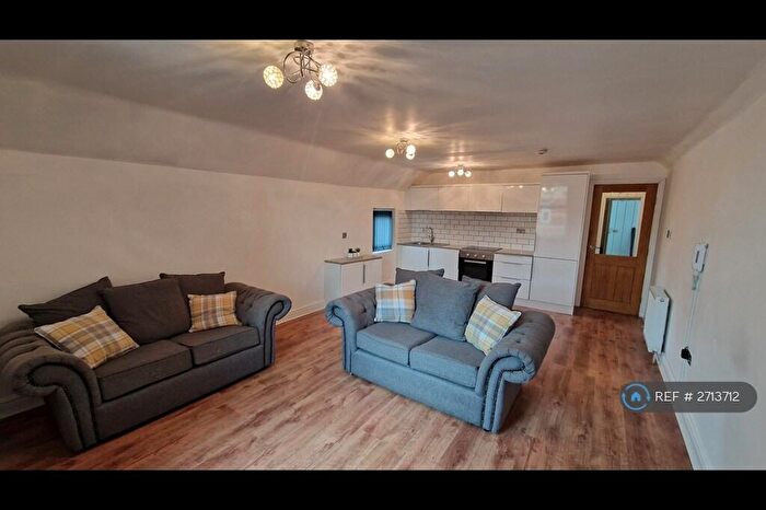 2 Bedroom Penthouse To Rent In West Didsbury, Manchester, M20