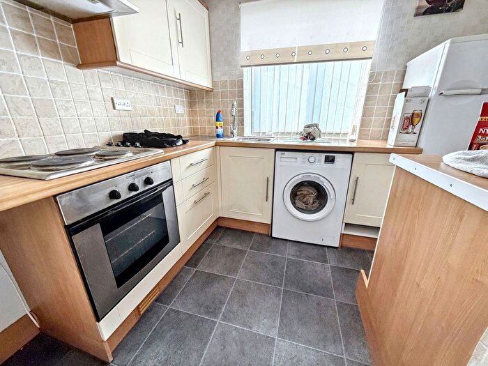 1 Bedroom Flat For Sale In Grindon Lane, Sunderland, SR3
