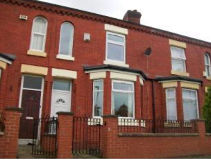 3 Bedroom Terraced House To Rent In Glencastle Road, Manchester, M18