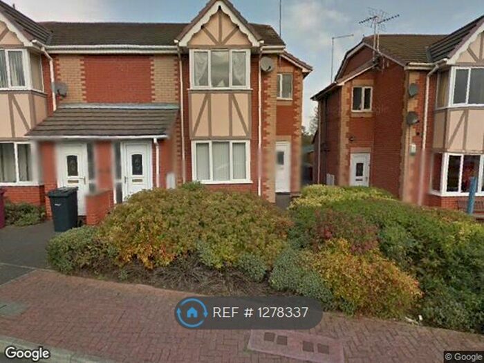 2 Bedroom Flat To Rent In Chapel Close, Clowne S43