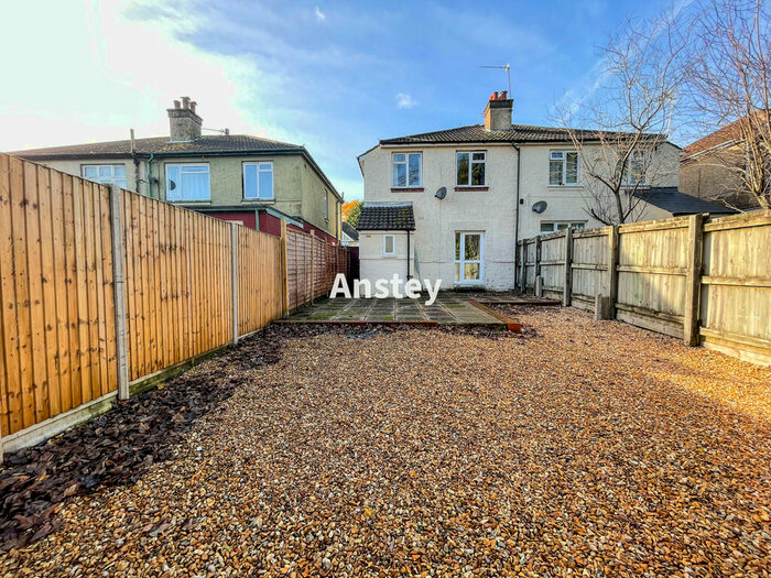 3 Bedroom Semi-Detached House To Rent In Primrose Road, Southampton, SO16
