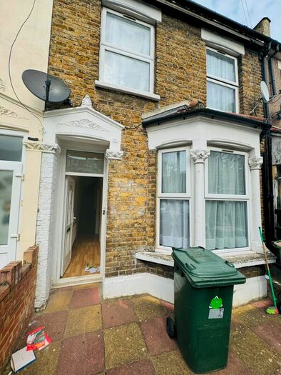 4 Bedroom Terraced House To Rent In Strone Road, London, E7