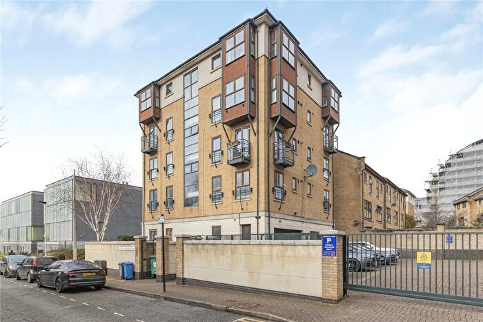 2 Bedroom Flat For Sale In Malcolm Sargent House, Evelyn Road, London, E16