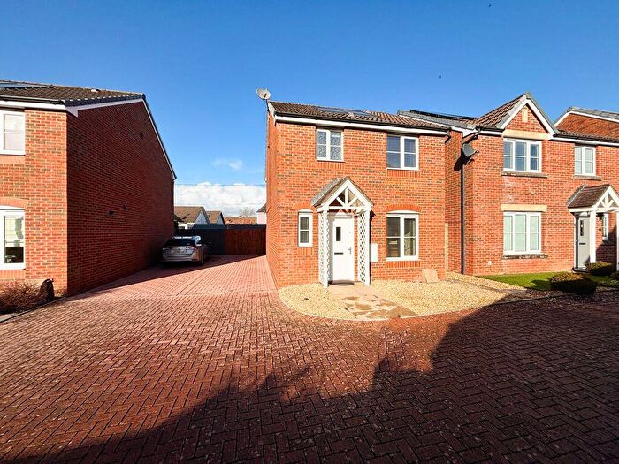 3 Bedroom Detached House For Sale In Clos Cae Ffynnon North Cornelly, CF33