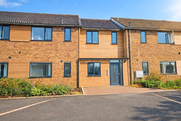 2 Bedroom Flat To Rent In Stratton Road, Swindon, SN1