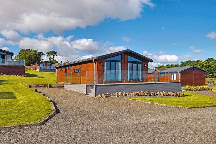 2 Bedroom Mobile/park Home For Sale In High Road, Strathkinness, St Andrews, KY16