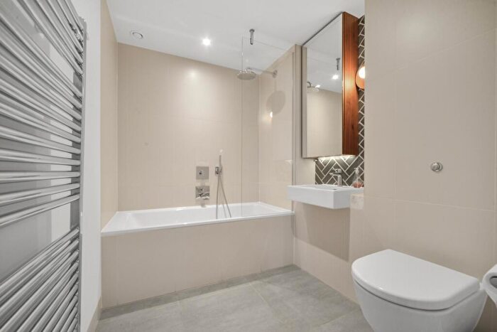 1 Bedroom Apartment To Rent In Atlas Building, City Road, EC1V