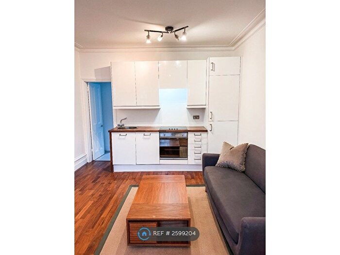 1 Bedroom Flat To Rent In Crookham Road, London, SW6