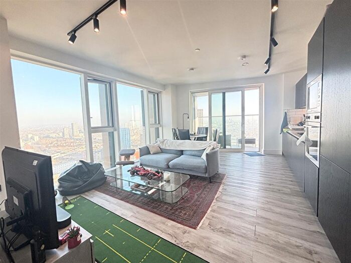 2 Bedroom Flat To Rent In Icon Tower, Portal Way, London, W3