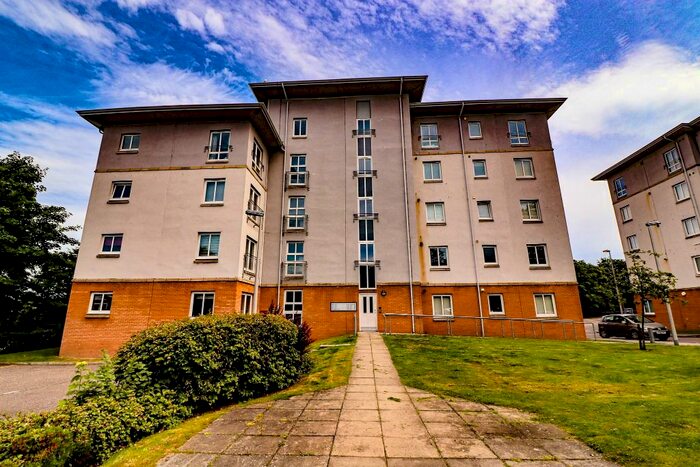 2 Bedroom Flat To Rent In Midstocket View, Aberdeen, AB15