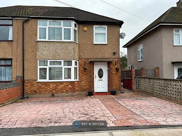 3 Bedroom Semi Detached House To Rent In Woodcroft Crescent, Hillingdon, UB10