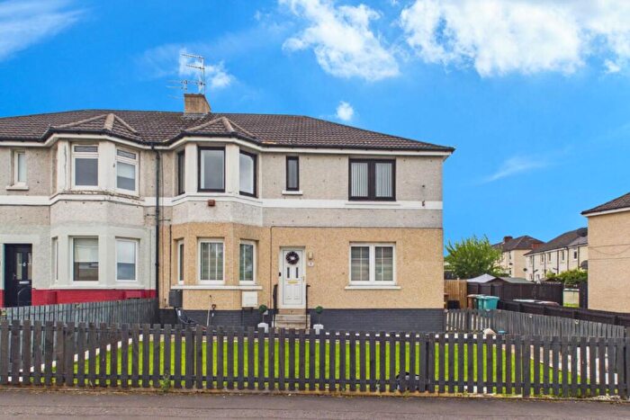2 Bedroom Flat For Sale In Bruce Avenue, Motherwell, ML1