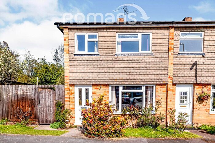 3 Bedroom End Of Terrace House To Rent In Derwent Drive, SL6