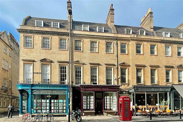 2 Bedroom Apartment To Rent In Princes Buildings, Bath, BA1