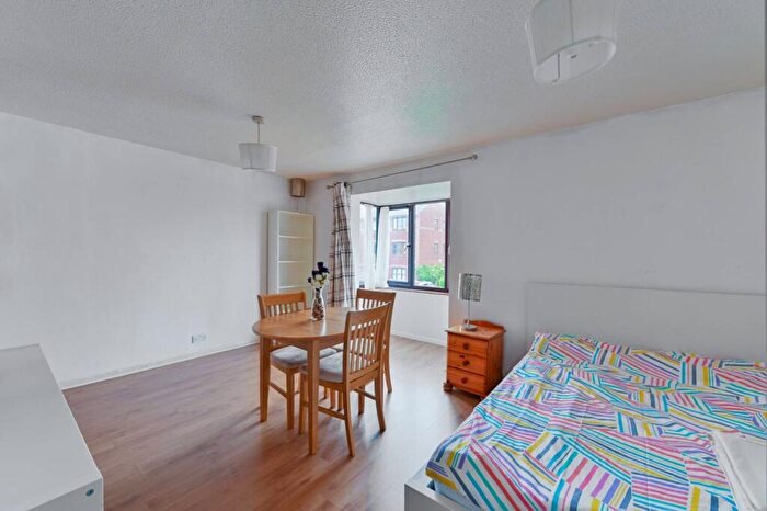 Studio To Rent In Gilpin Close, Mitcham, CR4