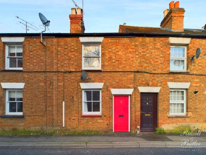 1 Bedroom Cottage To Rent In Mitre Street, Buckingham, MK18