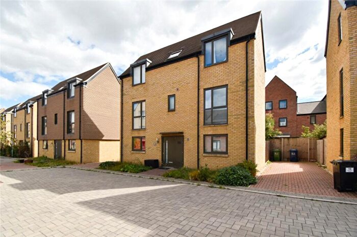 4 Bedroom Detached House To Rent In Plymouth Close, Cambridge, CB3