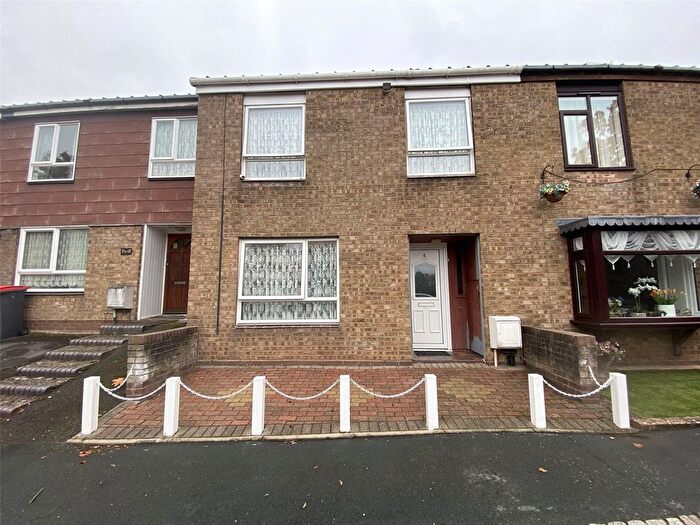 3 Bedroom Terraced House For Sale In Dark Lane Drive, Malinslee, Telford, Shropshire, TF3