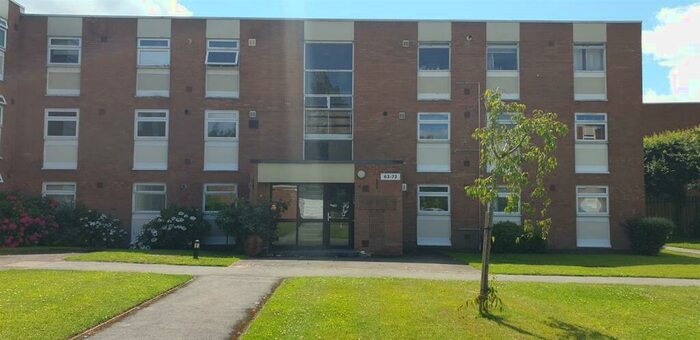 2 Bedroom Flat To Rent In Touchwood Hall Close, Solihull, B91