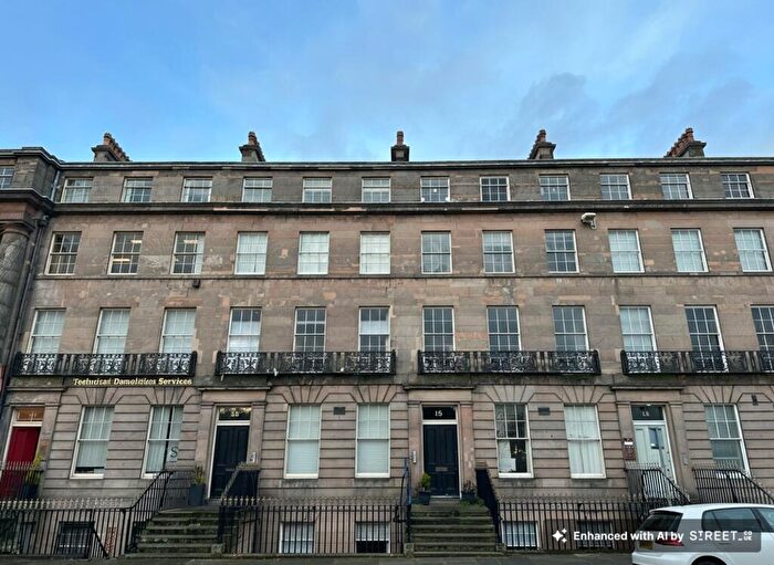 2 Bedroom Apartment For Sale In Hamilton Square, Birkenhead, CH41