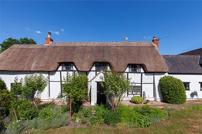 5 Bedroom Detached House To Rent In West Edge, Marsh Gibbon, Bicester, Buckinghamshire, OX27