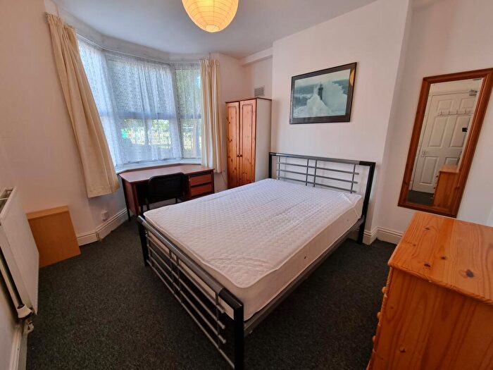 5 Bedroom Terraced House To Rent In Shrubland Street, Leamington Spa, CV31