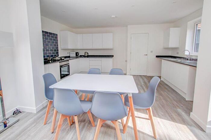 1 Bedroom Terraced House To Rent In Room, Bishop Westall Road, Exeter, EX2