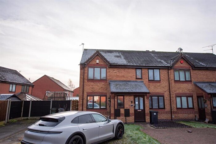 2 Bedroom End Of Terrace House To Rent In Webb Street, NG15