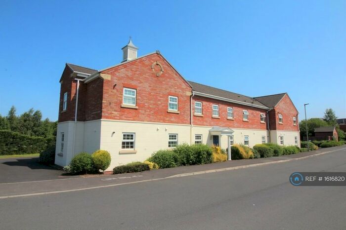 2 Bedroom Flat To Rent In Handshaw Drive, Penwortham, Preston, PR1