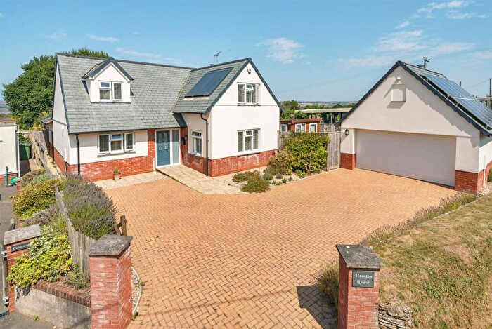 4 Bedroom Detached House For Sale In Pottery Lane, Yelland, Barnstaple, EX31
