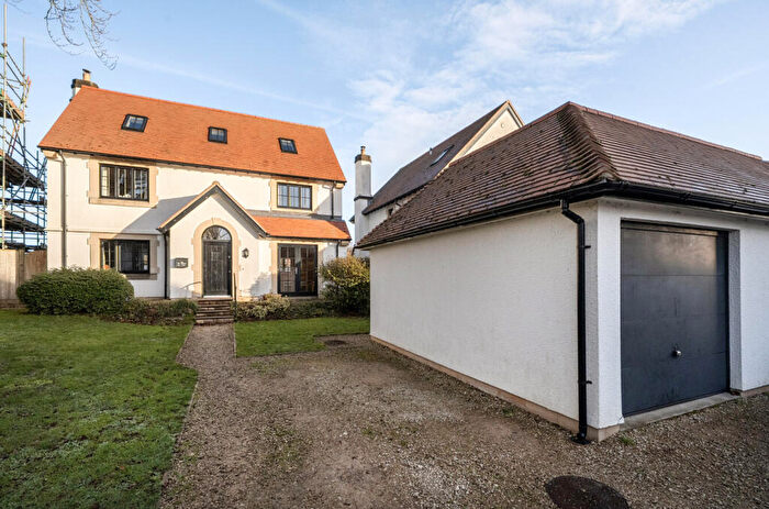 5 Bedroom Detached House For Sale In Meadow Lea, Hallatrow, Bristol, BS39