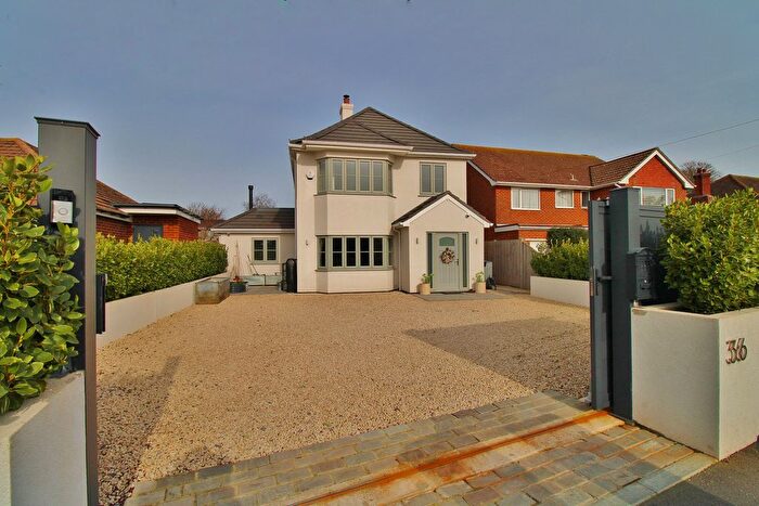 4 Bedroom Detached House For Sale In Seamead, Hill Head, Fareham, PO14