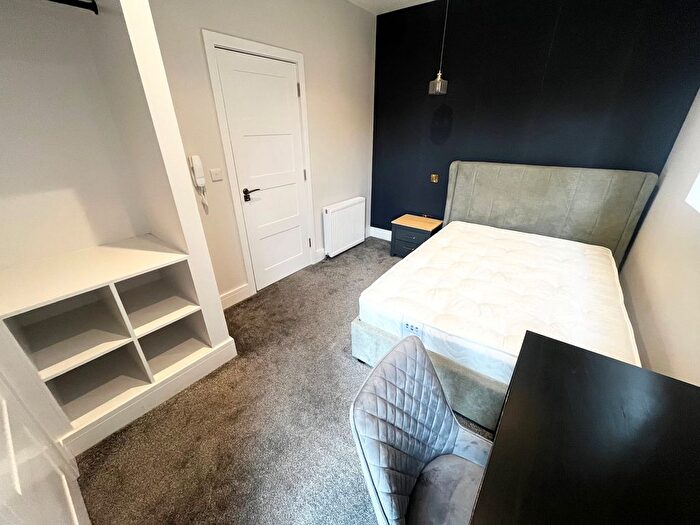 1 Bedroom Property To Rent In Poole, BH14